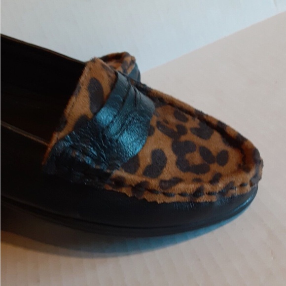 NEW IN BOX Angel Steps Leopard Print Slip on Flats Woman's Size 10 wide - Picture 2 of 7